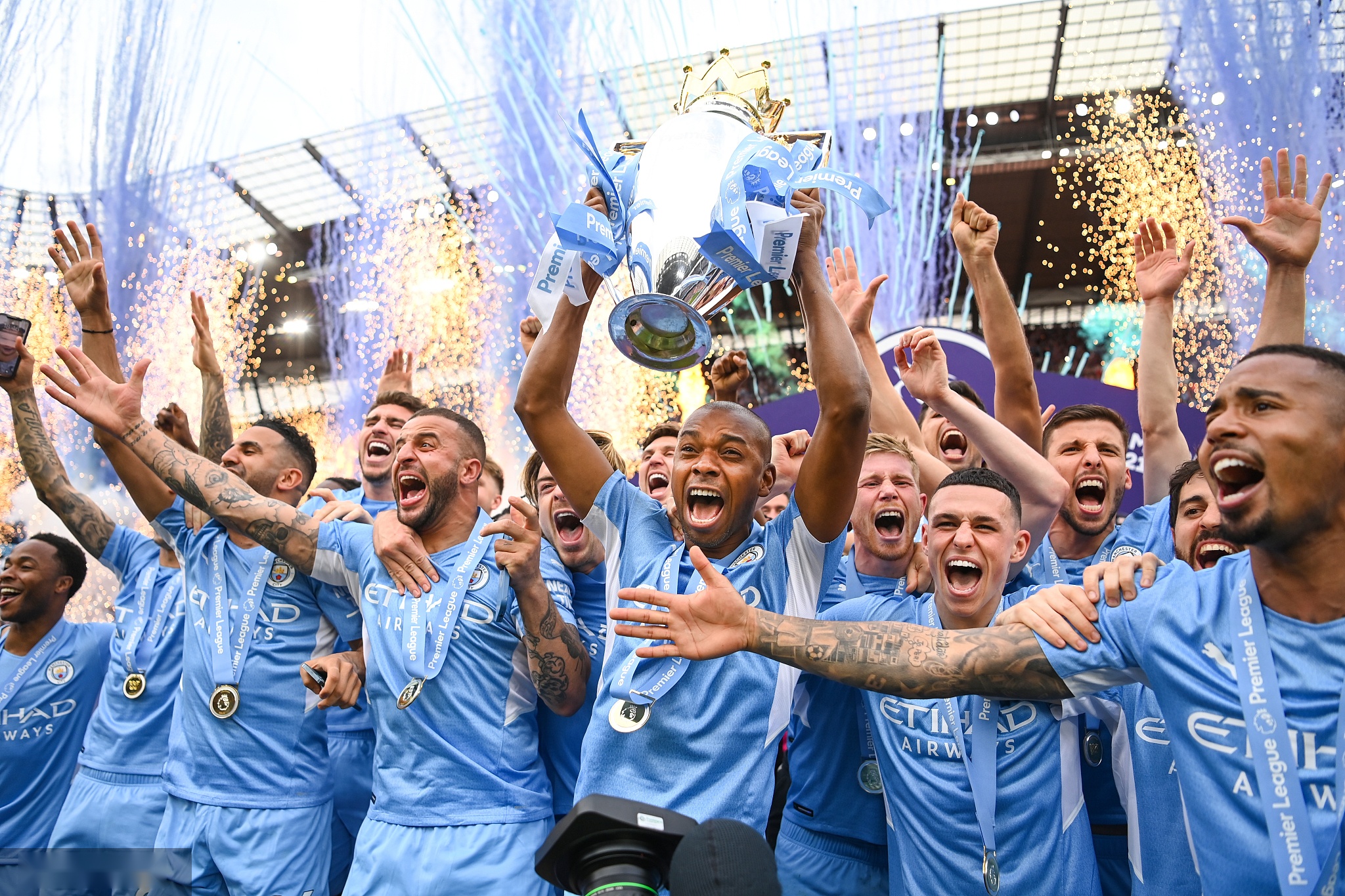 曾是世界足 曾是世界足